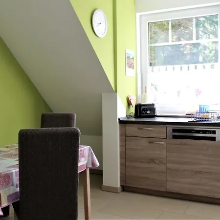 Apartment Beautiful In With Parking *