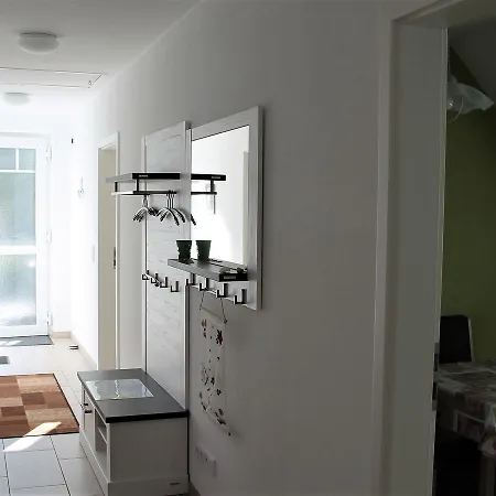Apartment Beautiful In With Parking *